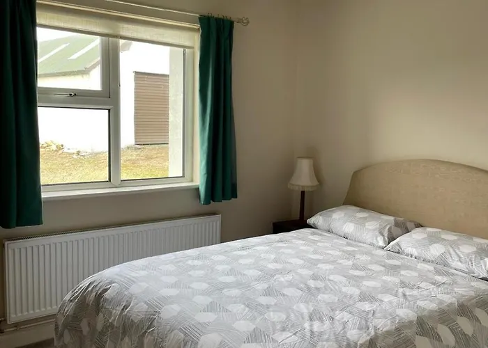 Lackaghmore House בית נופש *